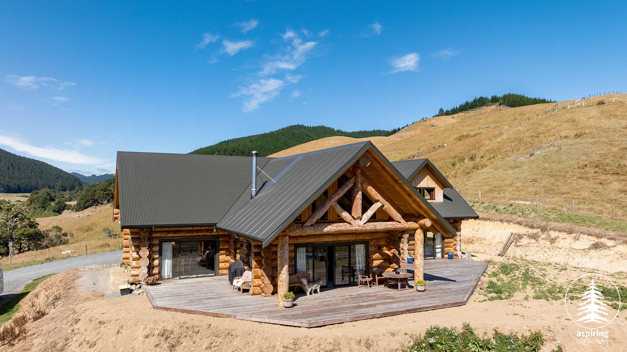 Custom built log homes in New Zealand. Aspiring Log Homes