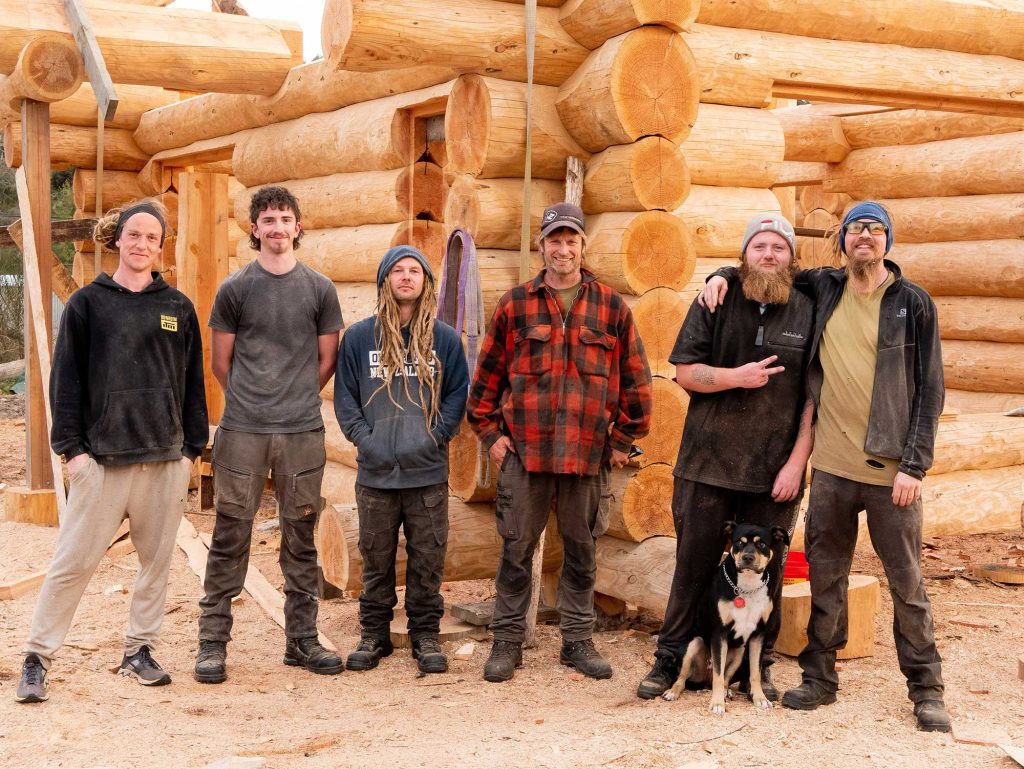 The aspiring log home crew