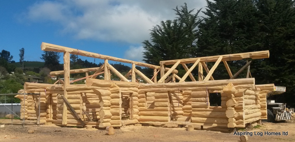 Aspiring Log Homes Macrocarpa log Cabin